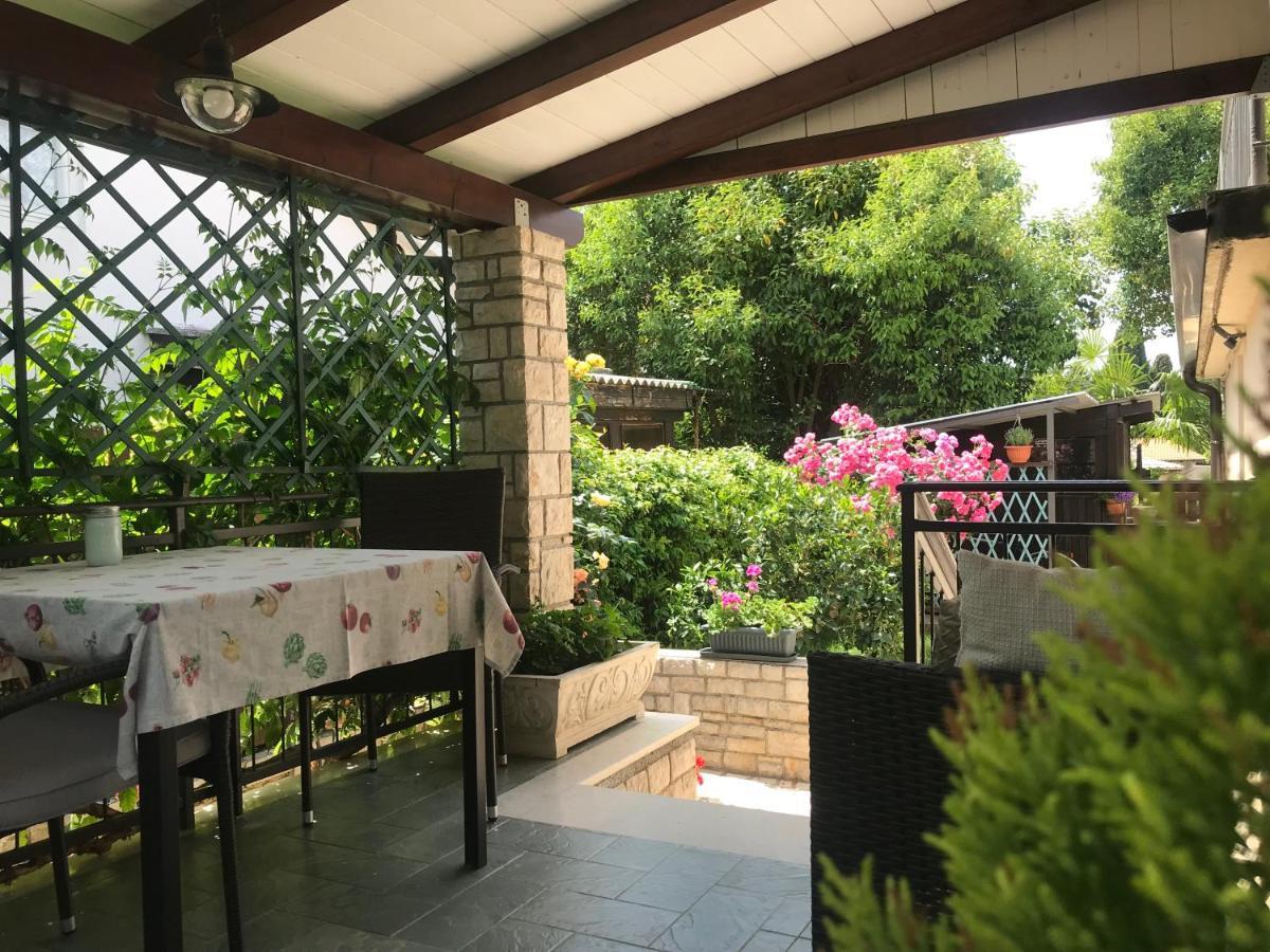 App Sorgo Apartman Novigrad Istria Kültér fotó